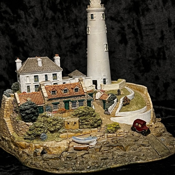 Very Rare Lilliput Lane, St. Mary’s Lighthouse Disneyana Special Edition - Picture 4 of 16